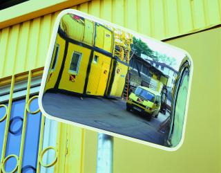 Rectangular observation mirror acrylic for external use and fixingkit for posts